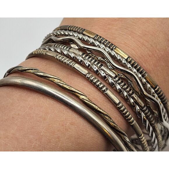 Set of 8 Vintage Bangle Bracelets Silver tone - Picture 2 of 5